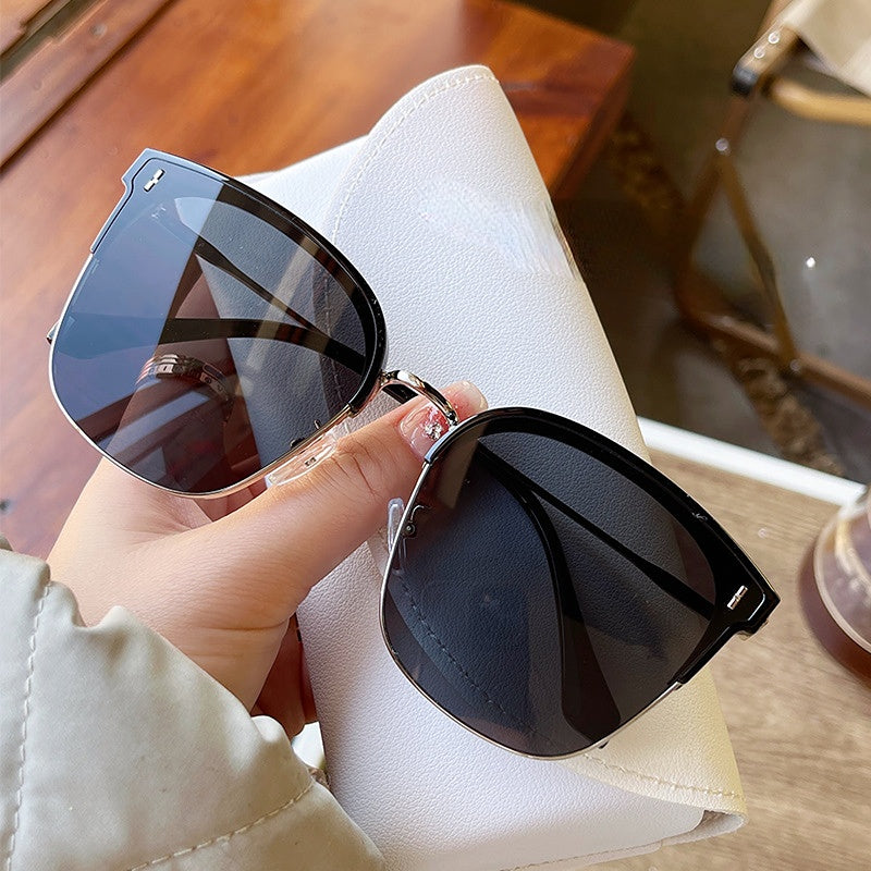 Wholesale PC Square Ladies Sunglasses